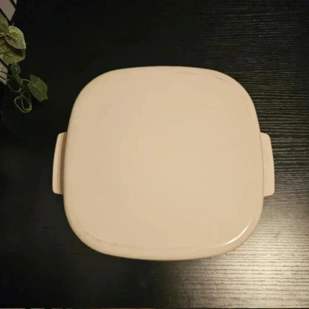 Vintage Corning Ware Abundance A-10-B 2.5 Liter‎ Baking Casserole 10” X 10”